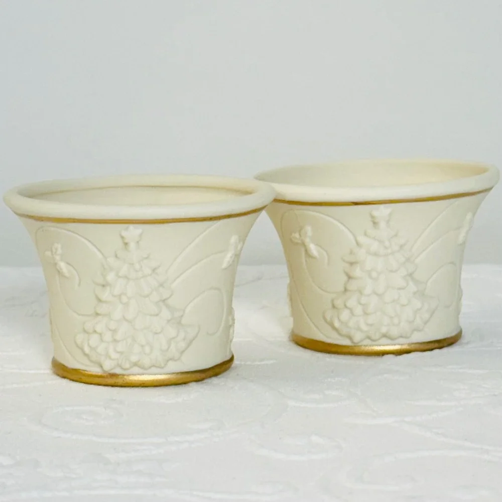 2 Vintage Y2K Yankee Candle Cream Bisque Porcelain Christmas Tea Light Holders